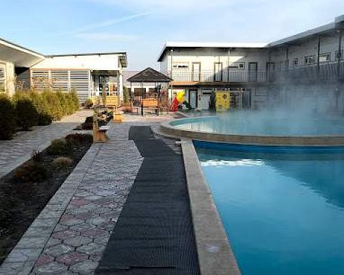 Горячие источники «ULAN Hot spring resort»